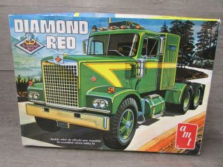 Amt Diamond Reo 1/25 Scale Tractor Trailer Truck Model Amt719/06 Open Box