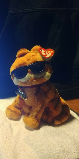 2004 Ty Beanie Baby - Garfield (cool Cat) 6 " Inch Plush Sunglasses Retired Vguc