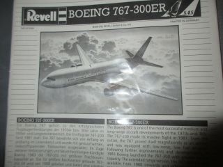 Revell 1/144th Scale Boeing 767 - 300 Sas & Gulf Traveler Model Kit 0 4216.  No Box