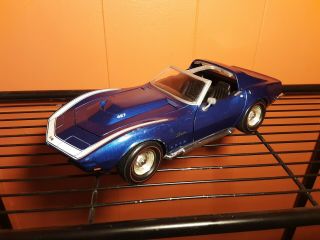 Hot Wheels 1969 Chevrolet Corvette Stingray 427 Blue 1:18 Diecast Mattel Awesome