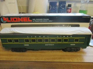 Lionel Set Of 4 Passenger Cars O Gauge: In Boxes Ready To Ship