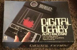 Vintage Tomy Digital Derby Auto Race Way 1978