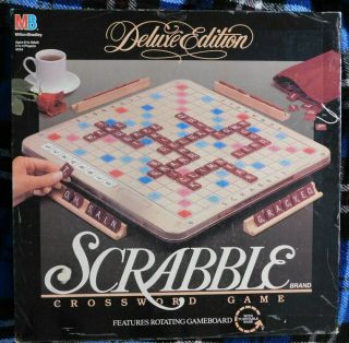 Scrabble 1989 Deluxe Edition Turntable Rotating Board Game 100 Complete
