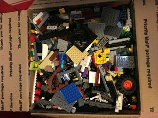 Lego Bulk Flat Rate Box Of Approximately 9 - 10 Lbs Random Bulk No Minifigures A
