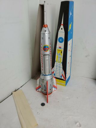 Cool 1960s Rocket Tin Toy Lemzaru Gyar Holdraketa Look