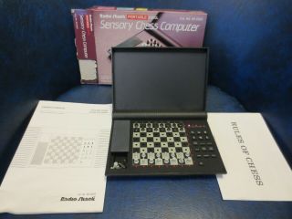 Radio Shack Portable Sensory Chess Computer 1650l Travel Electronic Fun Game