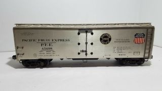 Steel Side Reefer - Pacific Fruit Express - O Scale Kit Built