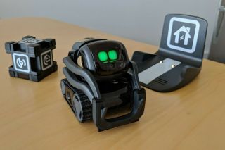 Vector Robot With Alexa - Home Companion Robot By Anki -