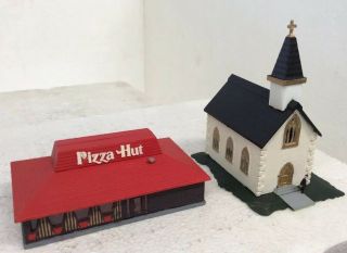 2 - N Scale Buildings /church & Pizza Hut / Weathered