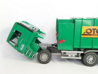 Bruder Man TGA 41.  440 LOTOS Green Recycling Trash Garbage Truck 2