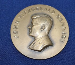 1961 John F.  Kennedy Inaugural Bronze Medal 5 Ounce Medallic Art Co.  E2204