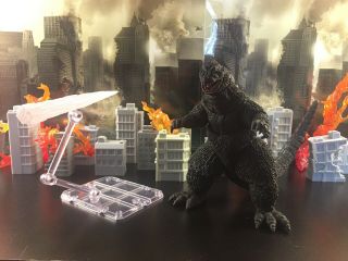 S.  H.  Monsterarts Godzilla 1962 Figure