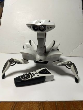 Wowwee 2007 Roboquad 4 Leg Interactive Robot With Remote
