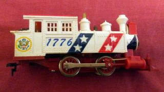 Tyco and Life - Like Spirit of 1776 HO Train Engines 2