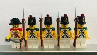 Lego Pirates Imperial Guard Redcoat Soldiers Minifigs Yellow Version Armada