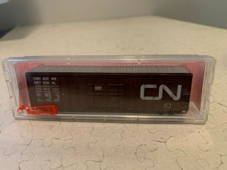 Roundhouse N Scale 8847 Canadian National CN 50 ' FMC Plug Door Box Car 413104 2