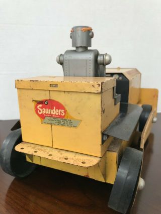 VINTAGE 1950 ' S SAUNDERS MARVELOUS MIKE BATTERY OPERATED ROBOT TRACTOR 2