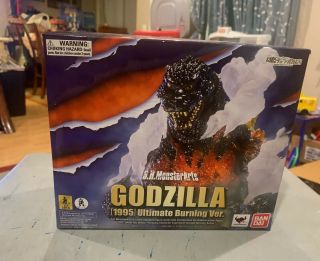 S.  H.  Monster Arts Godzilla 1995 Ultimate Burning Ver.  Figure Bandai Japan