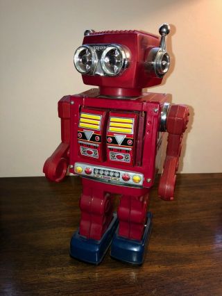 Sjm Rotate - O - Matic Astronaut Robot - Battery Operated - Does Not Work