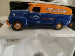 1995 First Gear 1949 Chevrolet Panel Truck Roadway Express In The Box