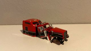 Dcp 1/64 Kenworth Black & Red W900 86 " Cab Set