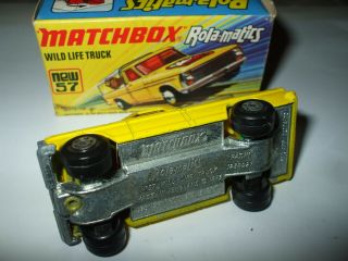 Matchbox Lesney Rolamatics 57 Wild Life Truck in yellow,  tan lion,  VNMIB 3