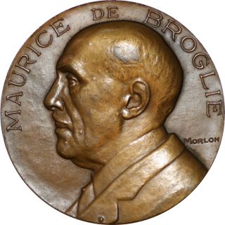 Art Deco Medal 1945.  By: Morlon.  Maurice De Broglie.  Big Medal.  76,  82mm.