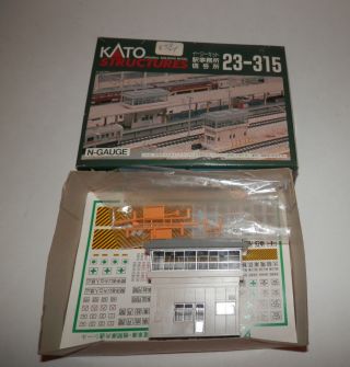 Kato N Scale Signal Station Kit 23 - 315