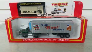 Ahl Then & Now Winn Dixie Hartoy 8 The Beef People C Series Ford Truck 1:64