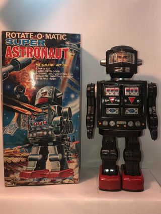 1960s Horikawa Japan All Tin Bo Rotate - O - Matic Astronaut Robot/box
