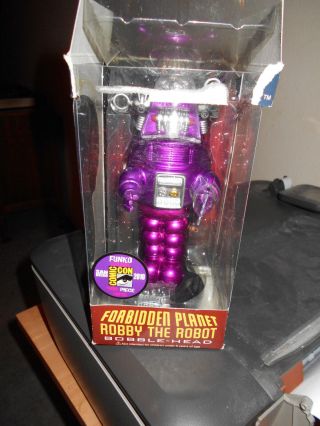 Forbidden Planet Robby Robot Variant Sd Comic Con Funko Bobblehead 480 Made