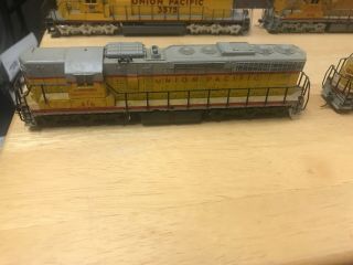 HO Scale Union Pacific Diesel 4 Pack 2