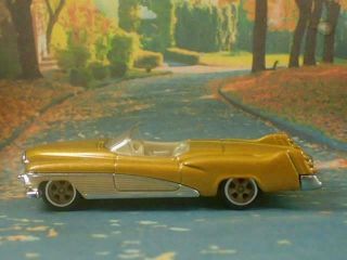 1951 51 Buick Lesabre Roadster Concept Car 1/64 Scale Limited Edition K