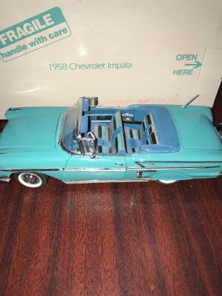 Danbury 1958 Chevy Impala Convertible 1:24 Diecast Metal Turquoise W/box