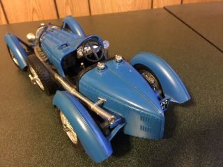Bburago 1934 Bugatti Type 59 Blue 1:18 Scale Loose Car No Box with Spare Wheel 2