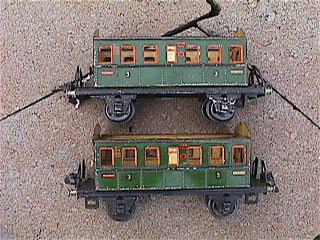 2 Signed Marklin Train Tin Passenger No Roof Cars 17270 Made In Germany (3)