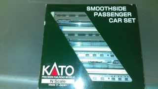 N Scale Kato Santa Fe Smoothside Passenger Cars Set E,  Nib Exc To Cond.
