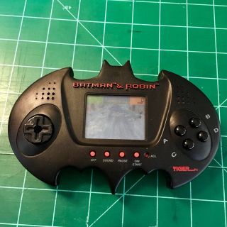 Batman and Robin LCD Handheld Game with Figure 1997 Tiger 2