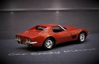 1968 68 Chevy Corvette Stingray 427 Limited Edition 1/64 Scale Collectible Model