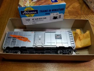 Ho Scale Train Kit W/box Athearn 40 