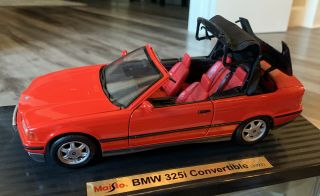 1:18 Maisto Special Edition BMW 325i Convertible Die - Cast Car - Red 2