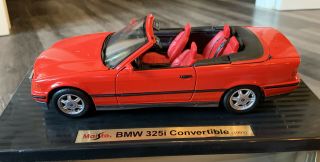 1:18 Maisto Special Edition BMW 325i Convertible Die - Cast Car - Red 3