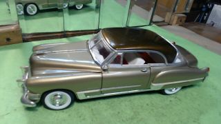 1949 - Cadillac Coupe Deville - - 1/18 Scale - Road Legends Edition - Diecast Model