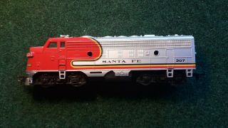 Vintage Bachmann Santa Fe Locomotive 307 Ho Scale Train Engine Model 307