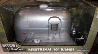 Greenlight 1/24 Die - Cast Airstream 16’ Bambi Silver Trailer Hitch & Tow