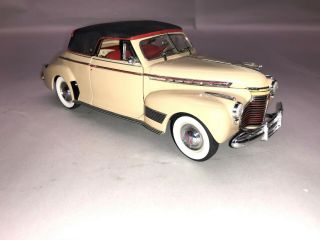 The Danbury 1/24 Scale Die - Cast 1941 Chevrolet Special Deluxe