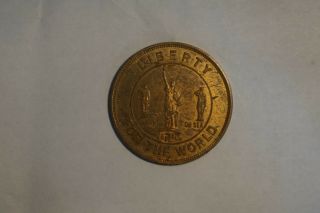 Ww1 Statue Of Liberty Swastika Token - Fighting To Make World Safe For Democracy