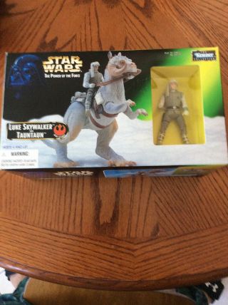 Kenner Star Wars Power Of The Force Beast Luke Skywalker And Taun Taun Action.