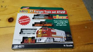 Kato N 106 - 6271 Rtr F7 Freight At&sf Redbonnet Train Set With Lighted Caboose