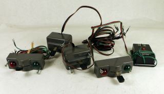 Various Mth & Lionel Accessory Controllers 0/027 Scale
